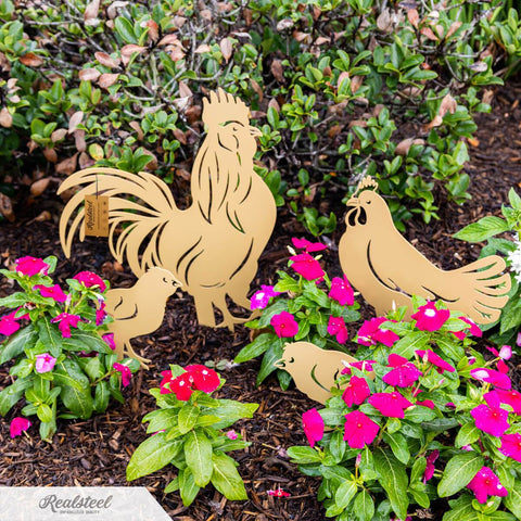 Garden Art - Chickens 4 Pack