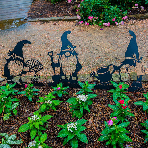 Garden Art - Gnomes Gardening Pack